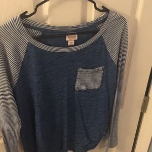 Mossimo long sleeve baseball tee